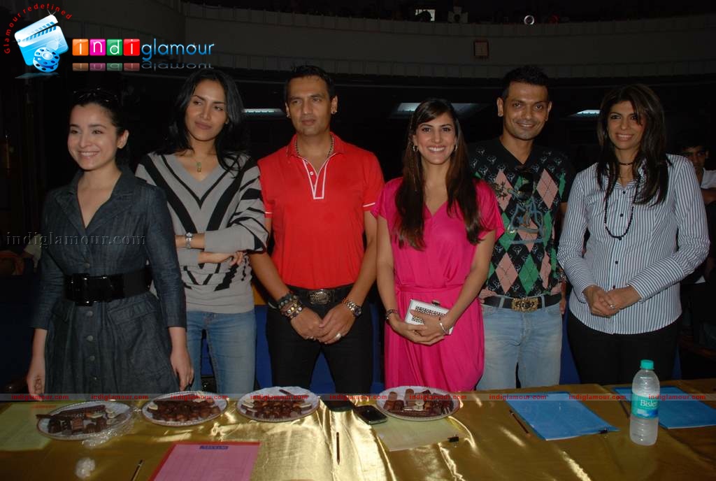 Perizaad Kolah, Simone Singh at Zeba Kohli's Chocolate show Event hd photo